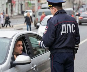 Штраф за езду без страховки в 2026 году в Оленегорске - start-avto51.ru | фото